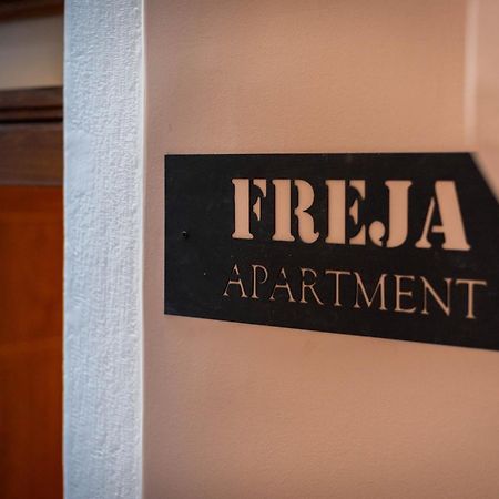 Freja- Luxury Studio Apartment Old Town Zadar Center Экстерьер фото