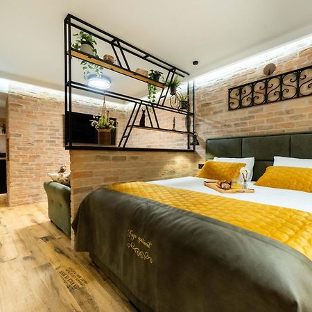 Freja- Luxury Studio Apartment Old Town Zadar Center Экстерьер фото